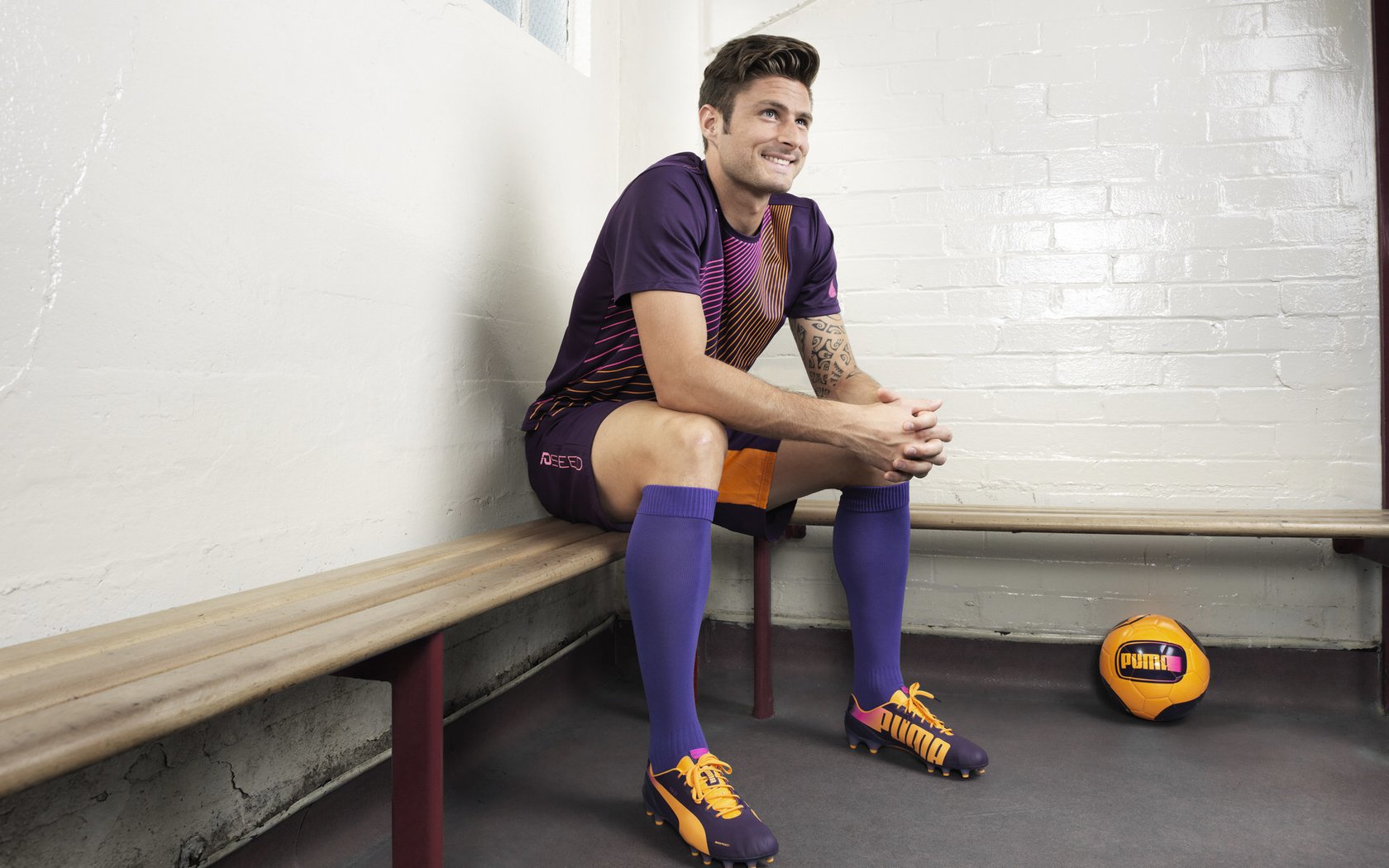 丹·卡特:通过每次精准踢球,为全黑队打下胜利基础,卡特 丹(carter dane)